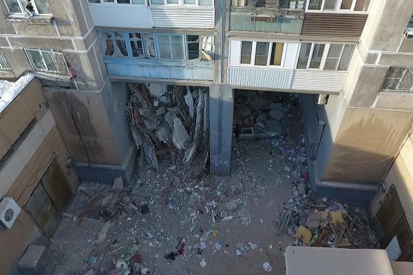 Житель Магнитогорска снял рухнувший дом с дрона и помог спасателям предотвратить еще одно обрушение