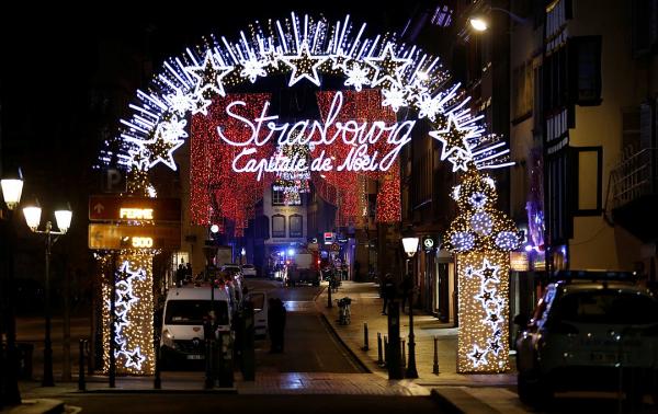 Стрельба на рождественской ярмарке в Страсбурге: три человека погибли, больше десяти пострадали