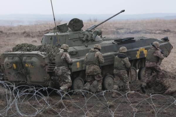 Украинские боевики выпустили более 340 боеприпасов по территории ЛНР