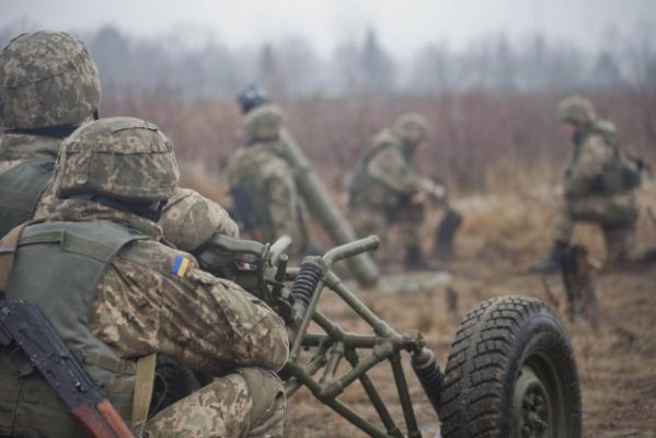 Каратели выпустили по ДНР более 200 снарядов