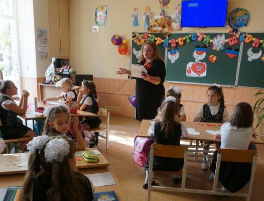Пусть не 1-го, а 4-го сентября, но праздник знаний в Донецке состоялся!