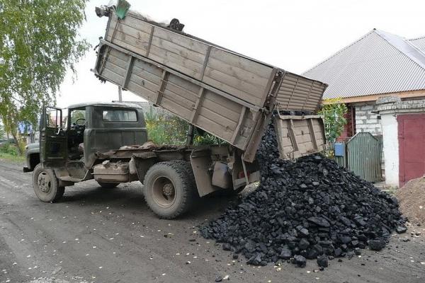 Где жители ДНР смогут бесплатно получить уголь на новый отопительный сезон