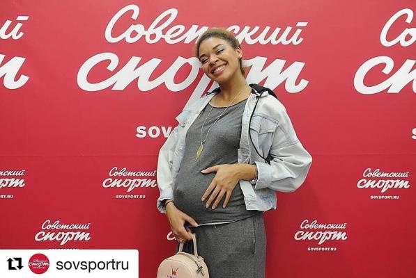 Жена футболиста Новосельцева: «Иван обокрал семью и предал еще неродившегося ребенка