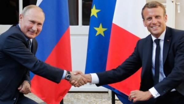 Путин и Макрон договорились строить Большую Евразию