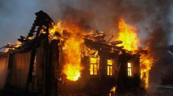 Каратели ВСУ уничтожили жилой дом на юге ДНР