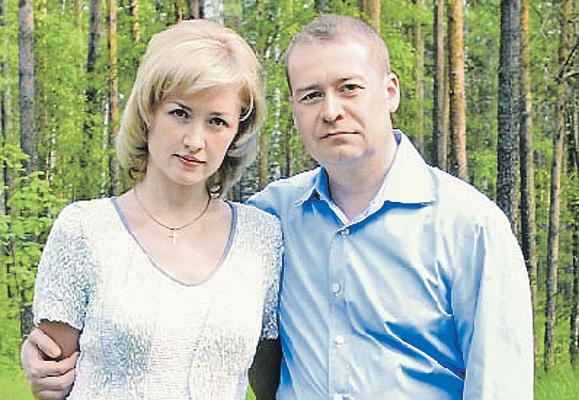 Муж - на нары, жена - на Канары: Когда в России сажают губернаторов и министров, их супруги не всегда выдерживают разлуку