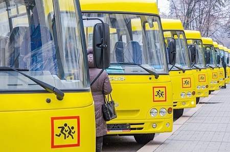 18 автобусов для учреждений образования планируют приобрести власти Республики в этом году