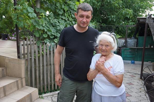 Две войны на одну судьбу: Как «Комсомолка» вместе с волонтерами из группы «ТеплоСердец» побывала в Старомихайловке