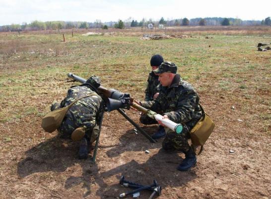 Украинские каратели ведут обстрел ДНР