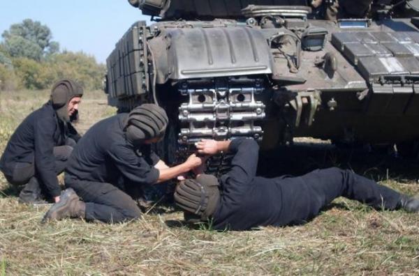 ВСУ всерьез опозорились: украинские танкисты не умеют управлять танком