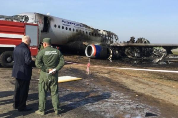 Сгоревший SSJ-100 заходил на посадку в Шереметьево перегруженным