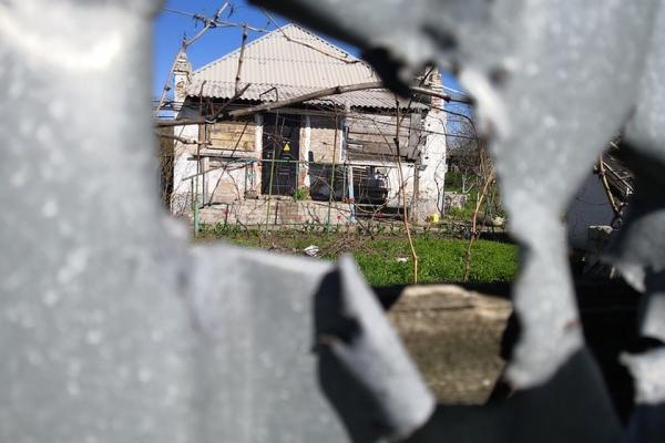 ВСУ выпустили 13 мин по поселку на окраине Горловки