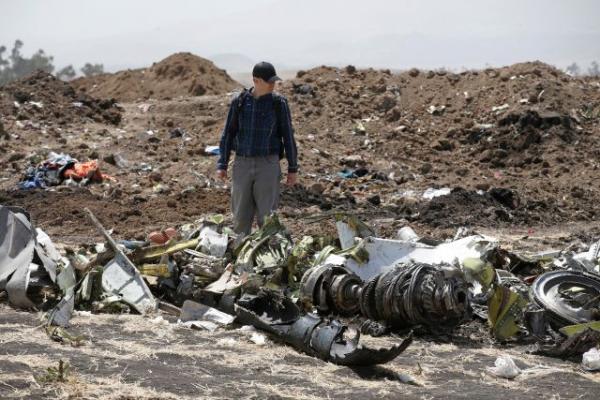 ABC: эфиопский Boeing разбился после столкновения с посторонним объектом
