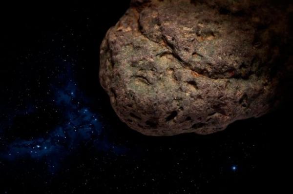 Потенциально опасный астероид пролетел рядом с Землей