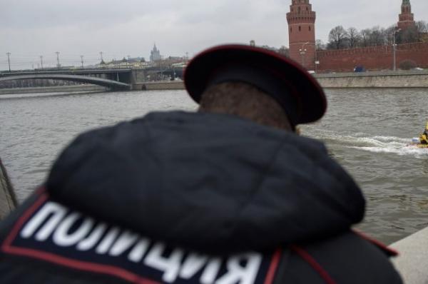 ФСО поймала похитителей кабеля правительственной связи рядом с Кремлем