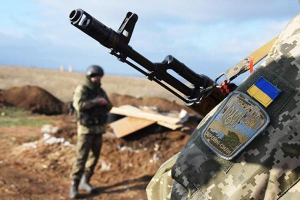 Украинские силовики 4 раза открывали огонь по ЛНР 27 февраля