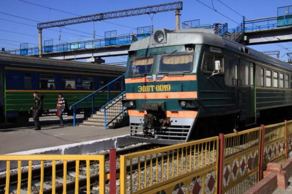 В поезде Новосибирск - Барнаул подрались 14 пассажиров