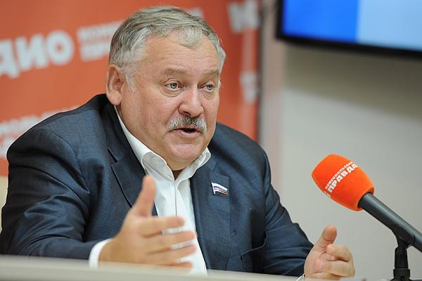 Константин Затулин: Из-за указа Ельцина беженцы с Украины до сих пор не могут получить убежище в России