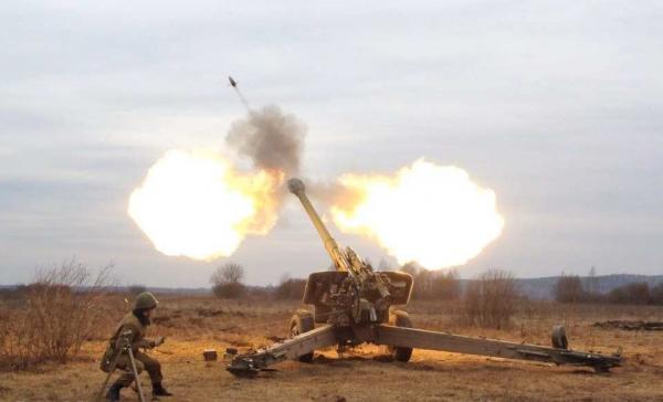 Украинские каратели совершили очередной обстрел на Донбассе
