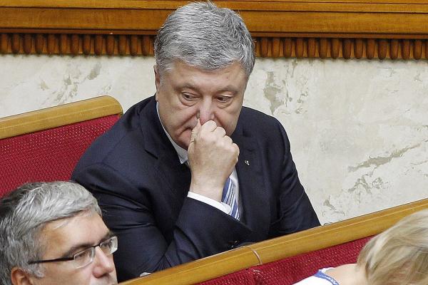 Министров Порошенко попросили на выход: Украина от них устала