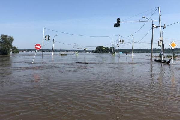 Три человека погибли, почти 100 в больнице: ливни вызвали сильнейшее наводнение в Иркутской области