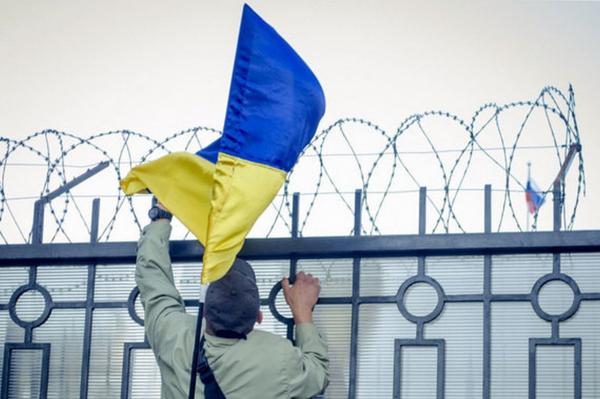 Санкции против Киева: украинскую элиту поместили в карантин