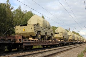 На Донбасс прибыл эшелон военной техники украинских карателей