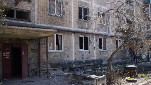 Обстрелами ВСУ в Горловке повреждены два жилых дома