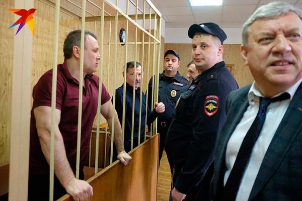 Лидера «тамбовской» ОПГ Барсукова-Кумарина обвинили в организации убийства Старовойтовой