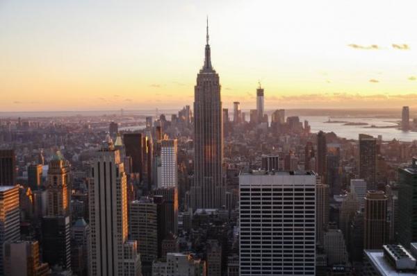 В Нью-Йорке более 40 тысяч человек остались без электричества