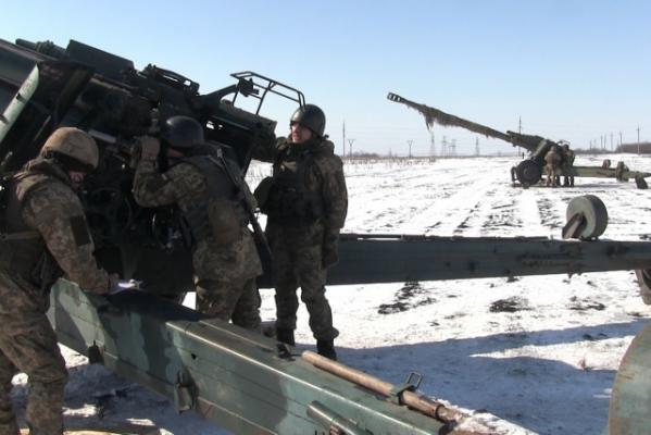 Киевские силовики три раза за сутки обстреляли ЛНР