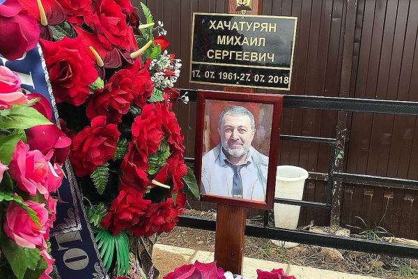 «Пришли к совместному решению, что сегодня мы его убьем»: В распоряжении «Комсомольской правды» оказались материалы допросов по делу сестер Хачатурян