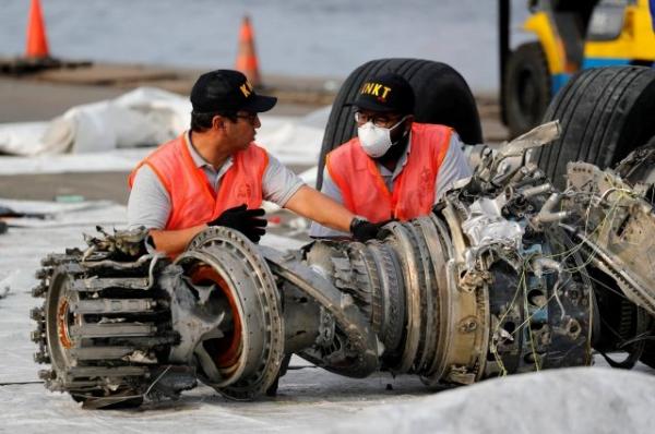 Власти Индонезии раскрыли подробности крушения самолета Boeing 737