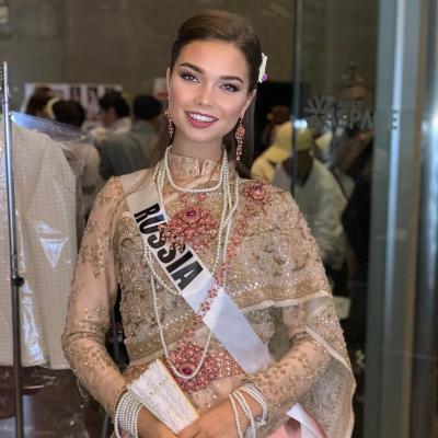 Победительницей «Мисс Вселенная-2018» стала 24-летняя филиппинская певица и телеведущая