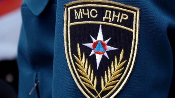 Спасатели и полицейские Донецка обезвредили взрывоопасный предмет на территории школы
