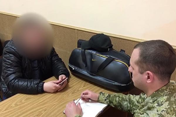 Сбежавшие на Украину полицейские покрывали наркоторговлю