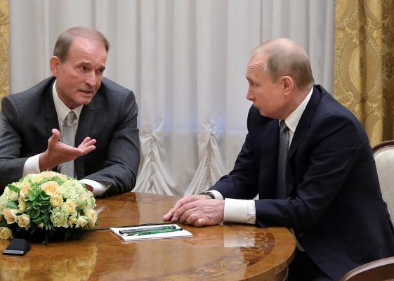 Владимир Путин в интервью Оливеру Стоуну: Мы чувствуем себя спокойно, уверенно. У нас проблем нет