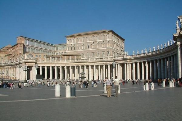 Экс-казначея Ватикана Джорджа Пелла признали виновным в педофилии