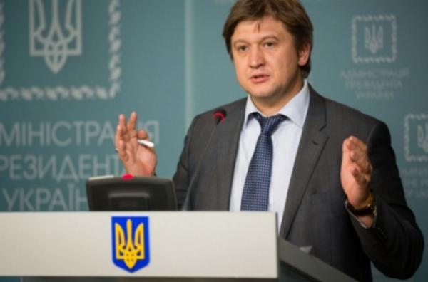 Глава СНБО Украины угрожает Москве санкциями за выдачу российских паспортов жителям Донбасса