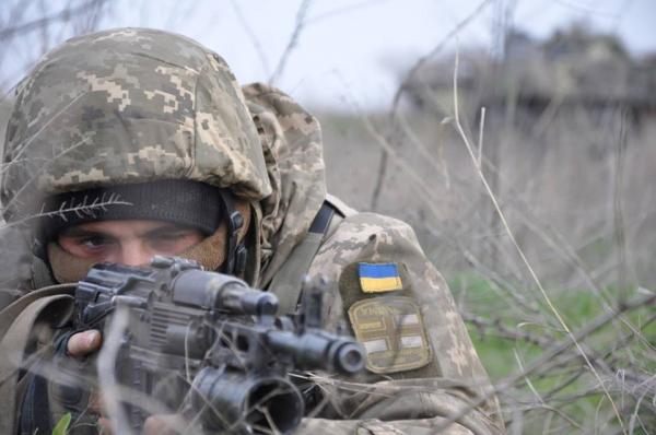 Украинские каратели на Донбассе познали прелести «дружественного огня»