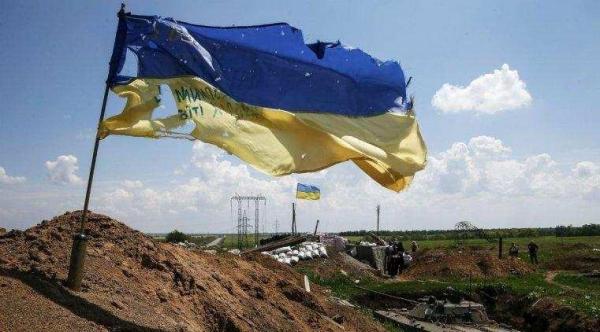 Донбассу осталось продержаться лишь год: республики полюбуются крахом «незалежной»