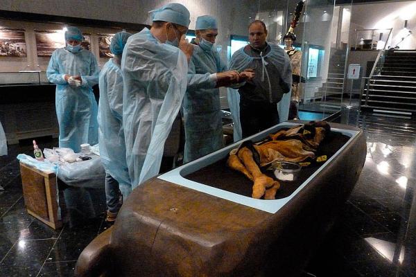 Месть мумии: алтайская принцесса покарала потревоживших ее покой исследователей
