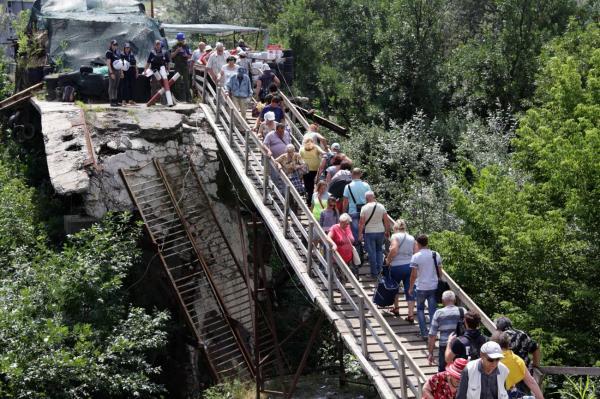 В ходе заседания Контактной группы удалось договориться о порядке ремонта и дальнейшей эксплуатации моста в Станице Луганской